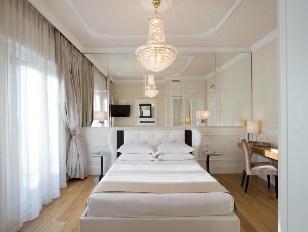Suite Milano Duomo ภายนอก รูปภาพ